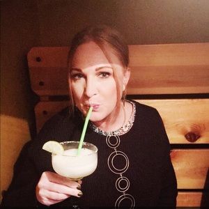 Meet your Posher, Michele